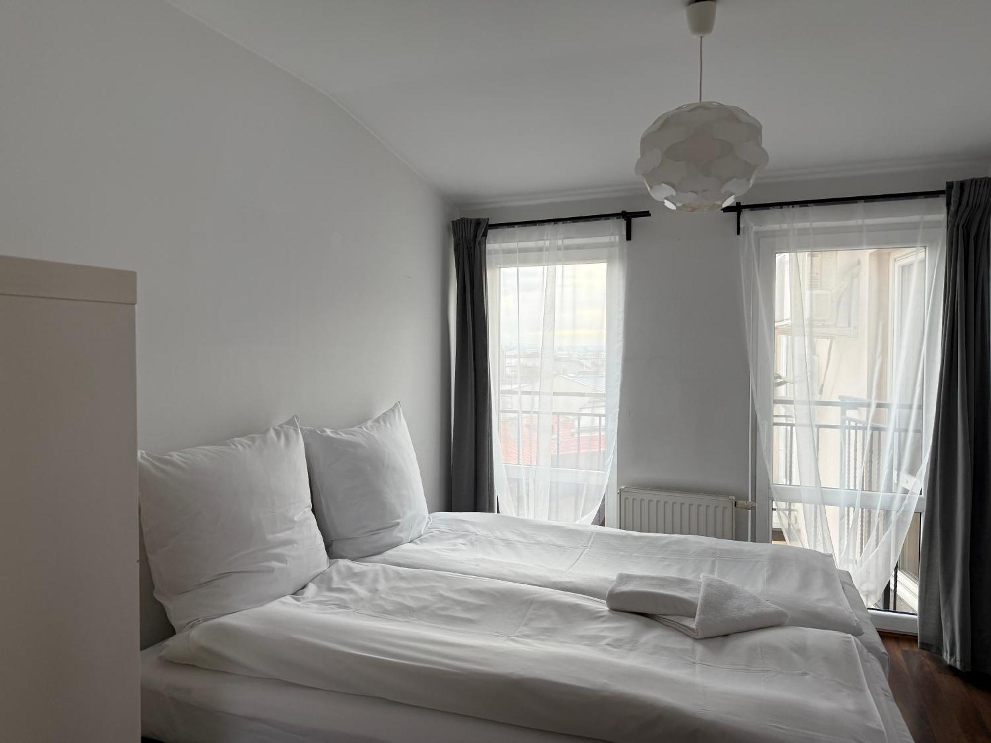 Corner House Residence Краков Экстерьер фото